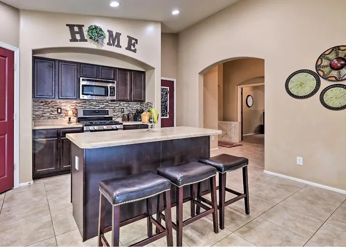 W/ Swim-up Bar, Heated Pool & Slide Maricopa