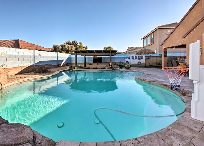 W/ Swim-up Bar, Heated Pool & Slide