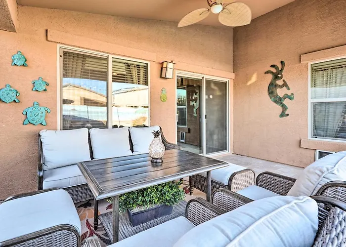W/ Swim-up Bar, Heated Pool & Slide Holiday home Maricopa